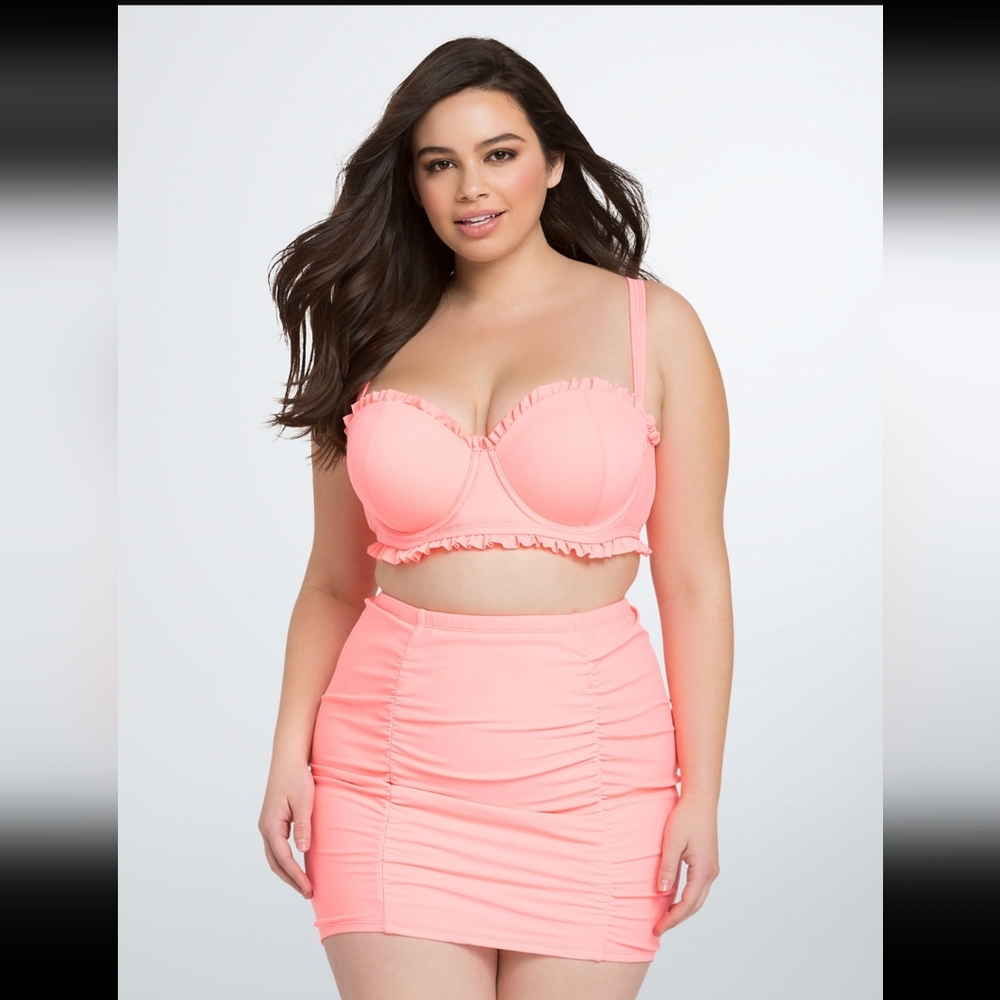 NWT Torrid Swim Top sz 2x 18/20